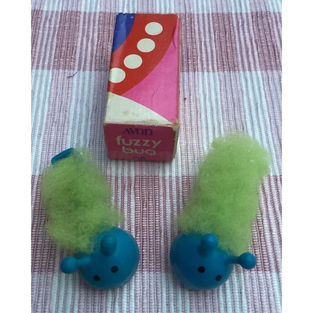 Vintage Avon 16 Novelty Jewelry Pin Pals Boxed & Unboxed 7 Fragrance Glacé Empty